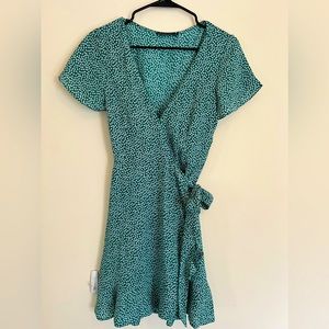 Abercrombie Wrap dress- size small